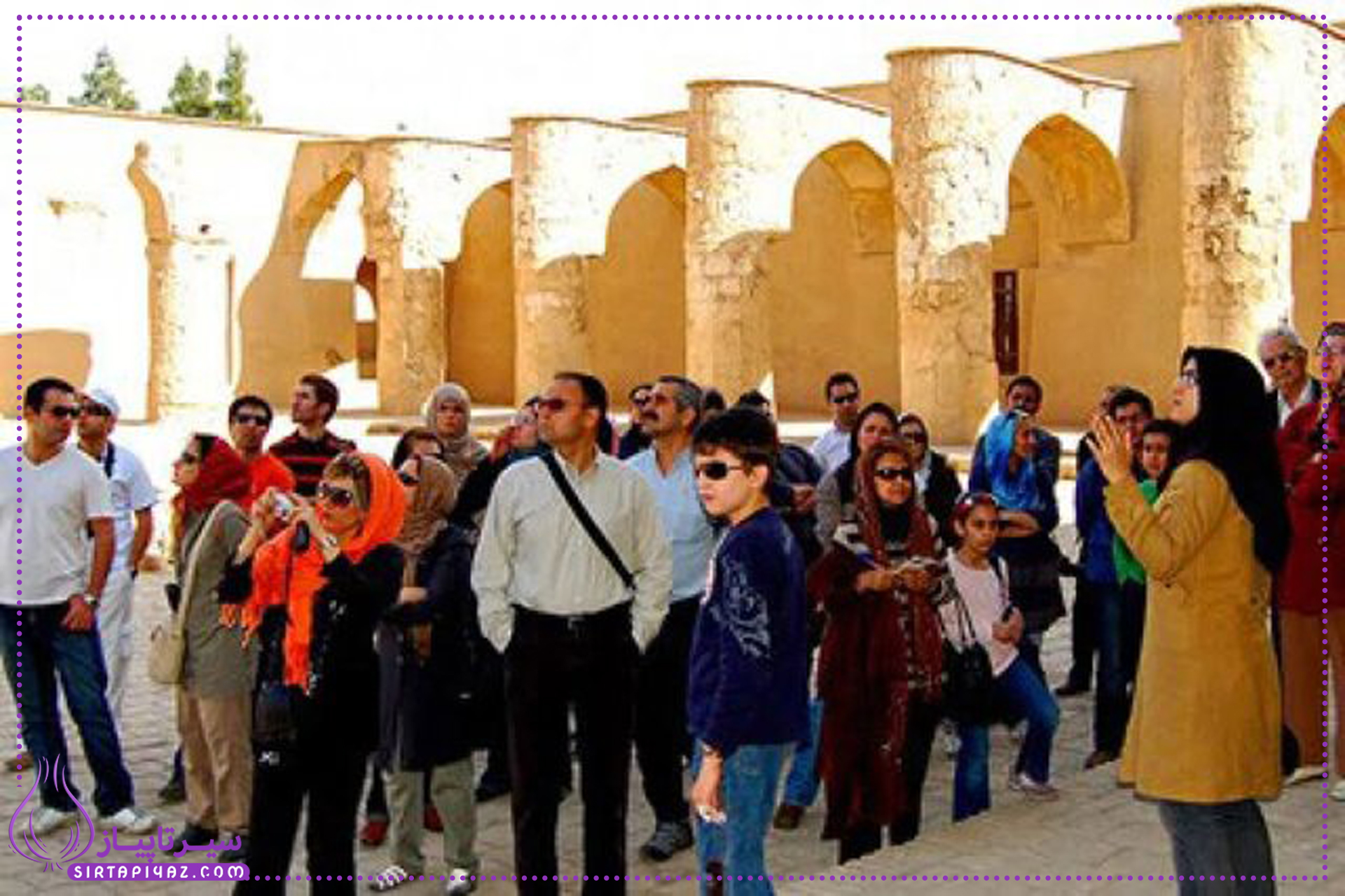 شغل راهنمای تور یک حرفه جذاب و پرتنوع شغل راهنمای تور یک حرفه جذاب و پرتنوع