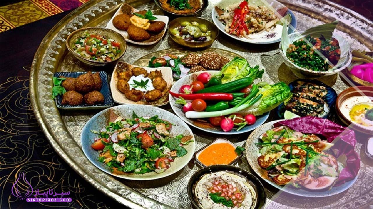 آشنایی با غذاهای سنتی و هنر آشپزی مناطق دیدنی