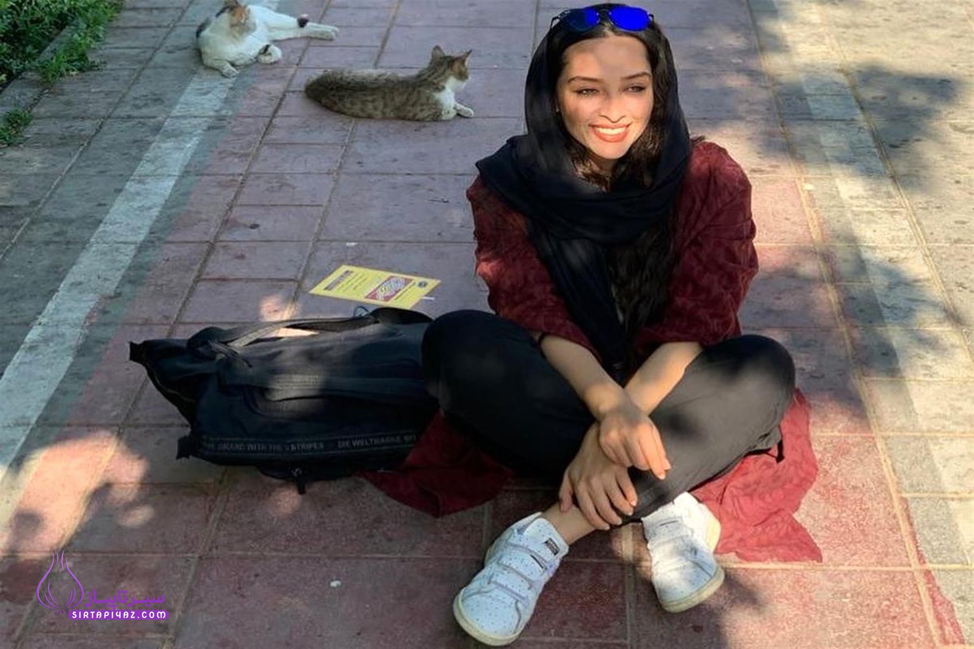 آناهیتا درگاهی آناهیتا درگاهی