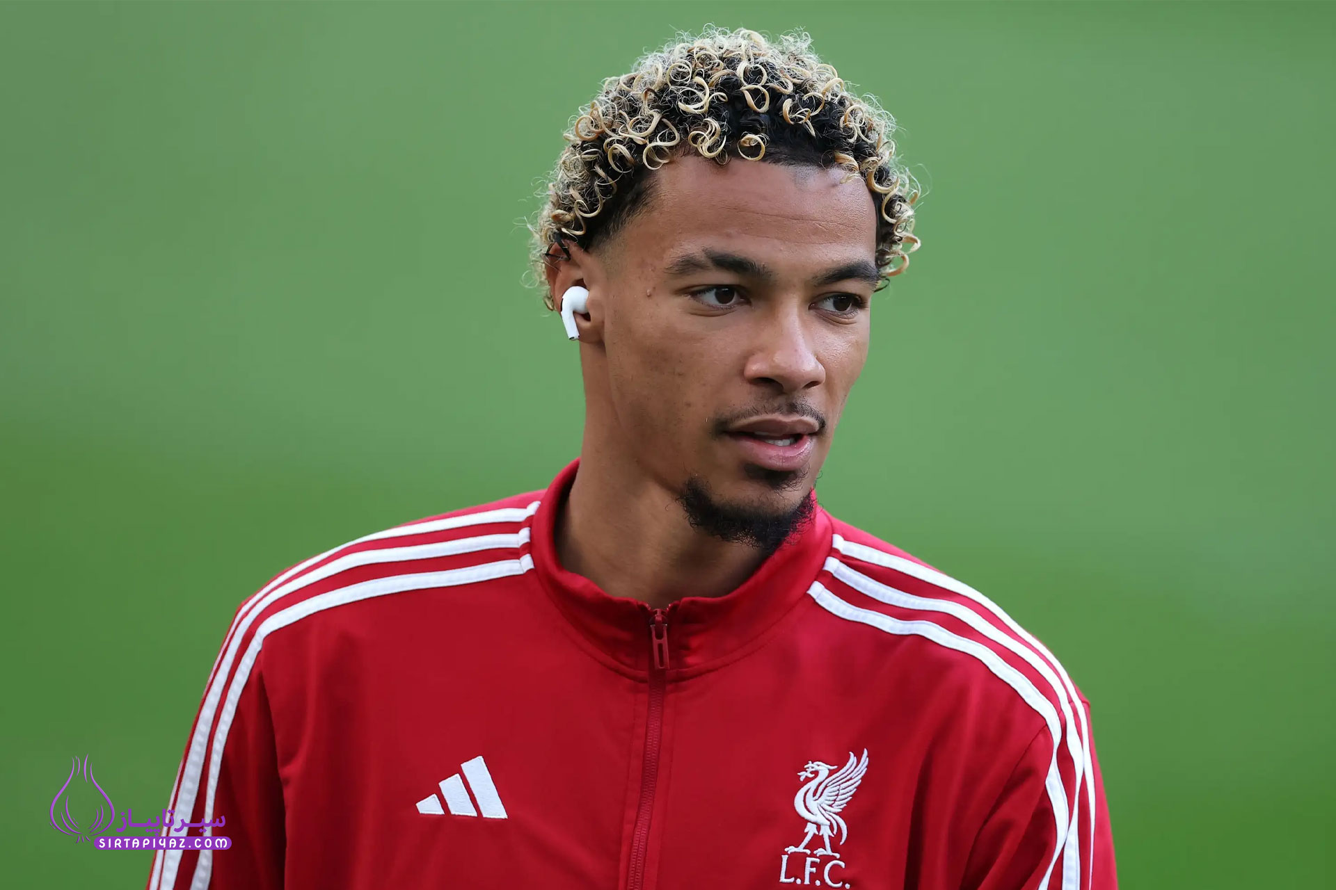 هوگو اکیتیکه