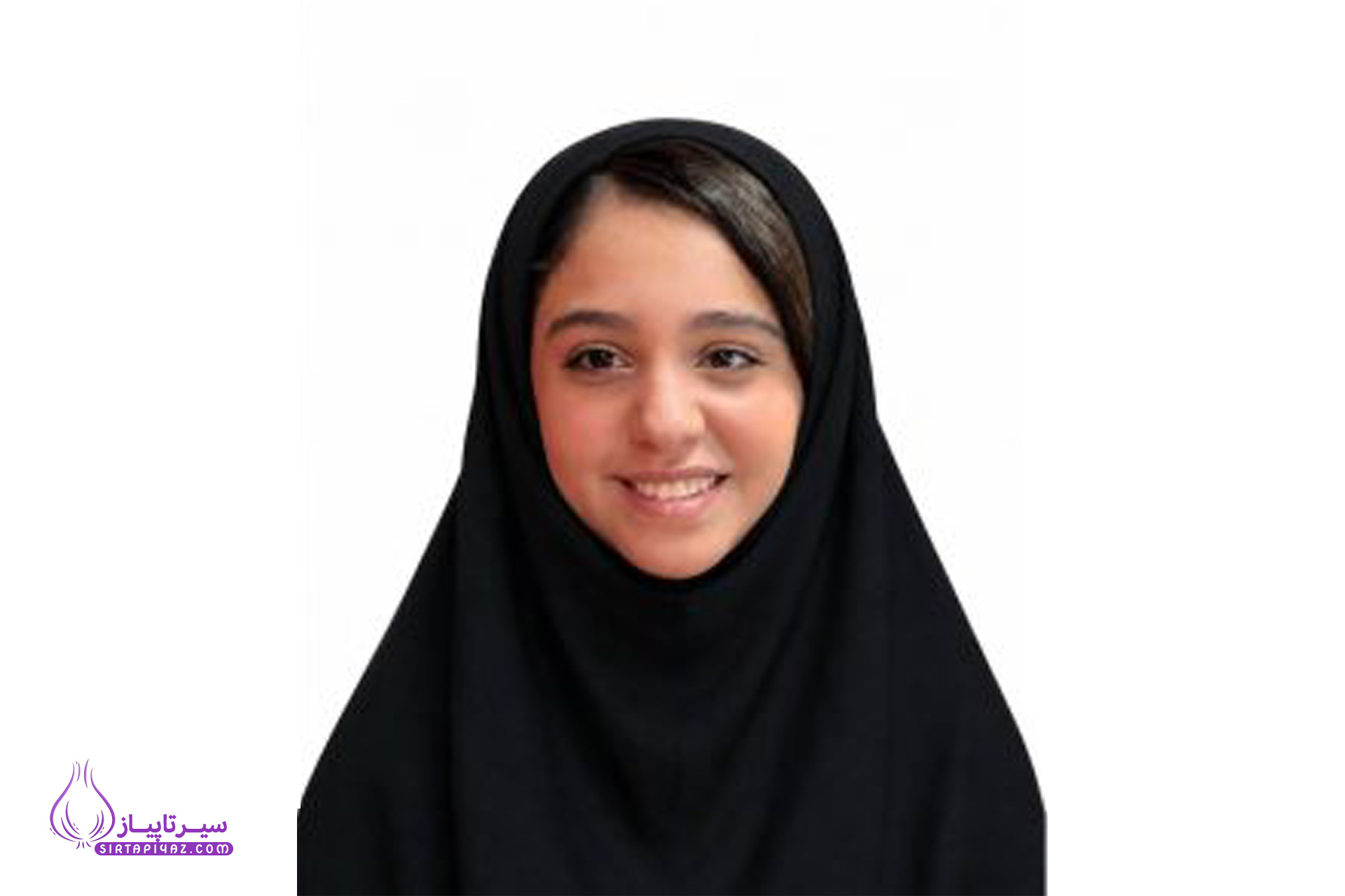 رونیکا عزتی